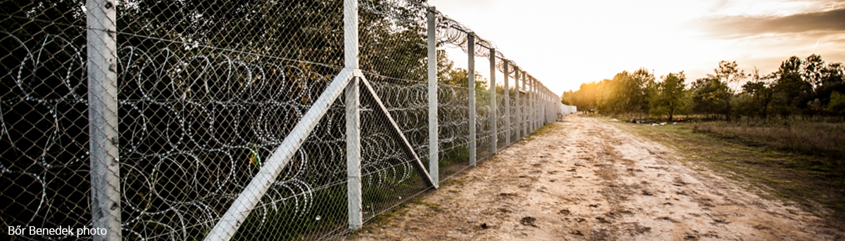 26 Hungary Serbia border barrier